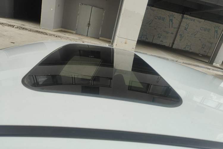 Used Geely Auto Emgrand GL 2018 1.4T DCT Elite Smart Connectivity Version Roof
