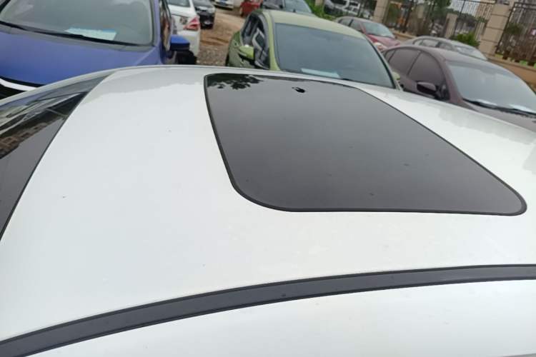 Used Geely Auto Emgrand GL 2018 1.4T DCT Elite Smart Connectivity Version Roof