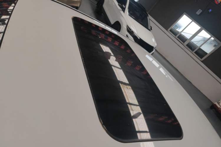 Used Geely Auto Emgrand GL 2018 1.4T DCT Elite Smart Connectivity Version Roof