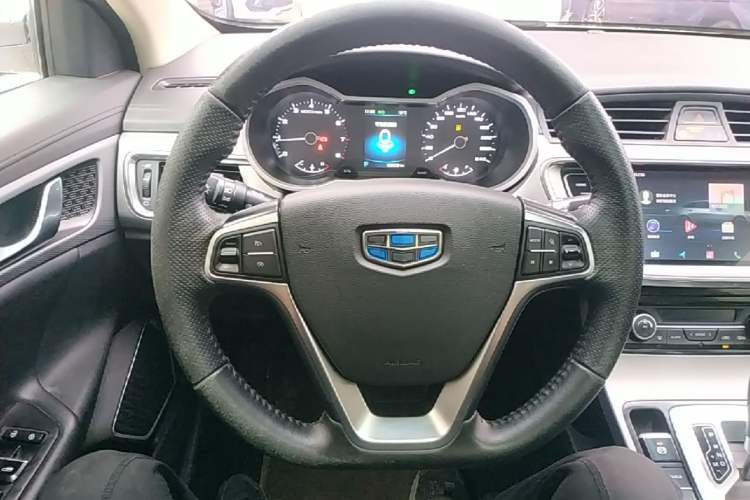 Used Geely Auto Emgrand GL 2018 1.8L DCT Elite Smart Connectivity Version Steering Wheel
