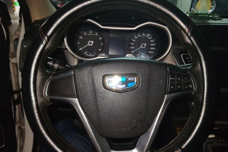 Used Geely Auto Emgrand GL 2018 1.8L Manual Elite Smart Connectivity Version Steering Wheel