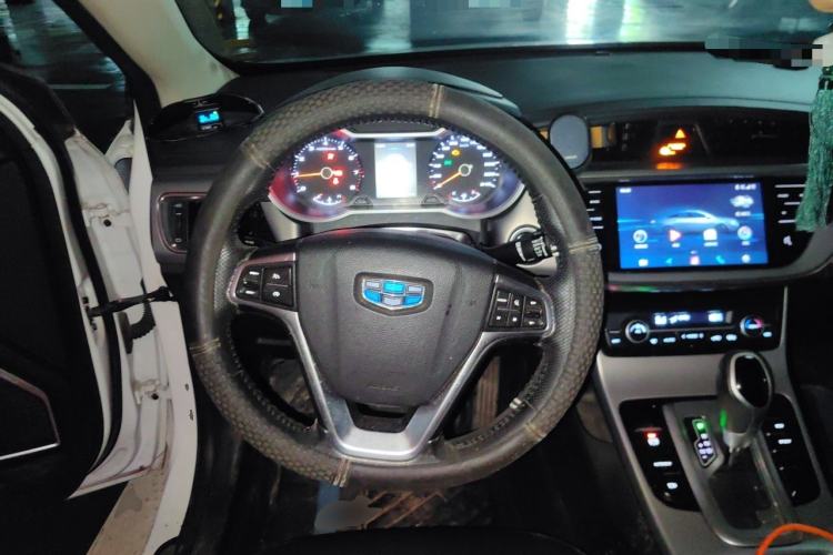 Used Geely Auto Emgrand GL 2018 1.8L DCT Elite Smart Connectivity Version Steering Wheel