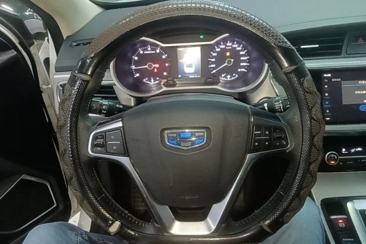Used Geely Auto Emgrand GL 2018 1.8L DCT Elite Smart Connectivity Version Steering Wheel