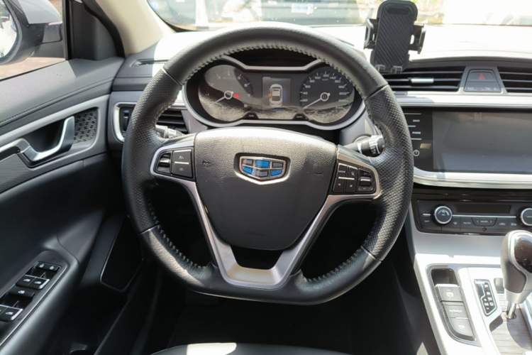 Used Geely Auto Emgrand GL 2018 1.8L DCT Elite Smart Connectivity Version Steering Wheel