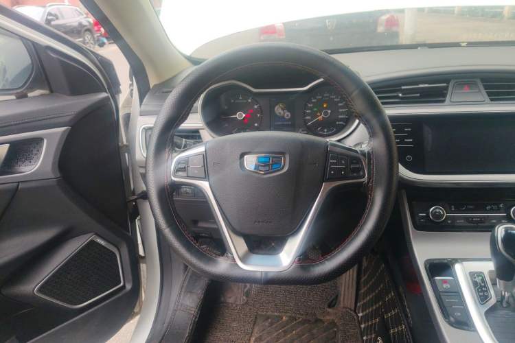 Used Geely Auto Emgrand GL 2018 1.8L DCT Elite Smart Connectivity Version Steering Wheel
