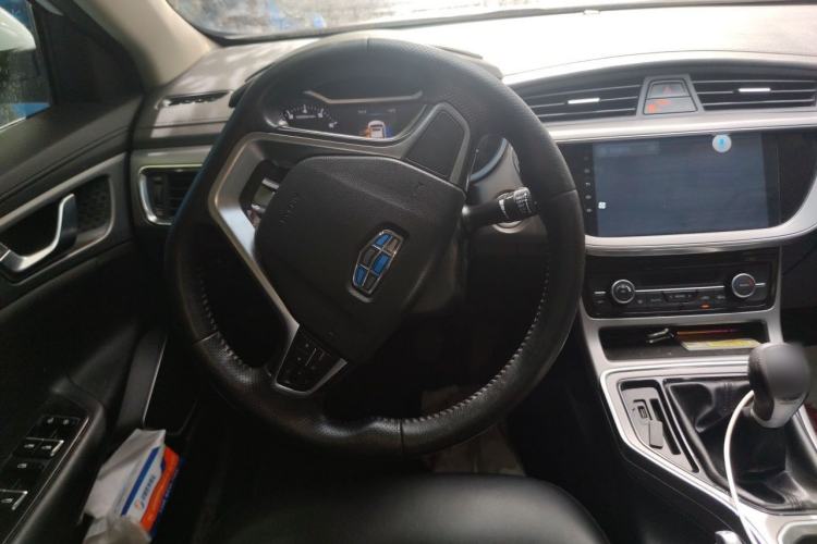 Used Geely Auto Emgrand GL 2018 1.8L Manual Elite Smart Connectivity Version Steering Wheel