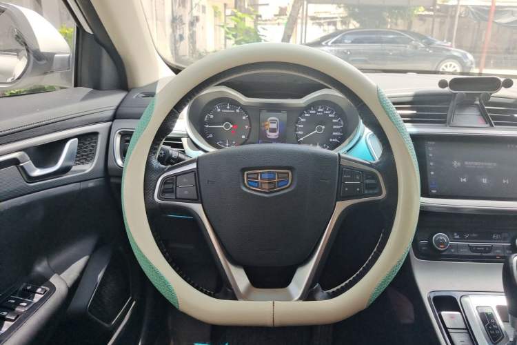 Used Geely Auto Emgrand GL 2018 1.4T DCT Elite Smart Connectivity Version Steering Wheel