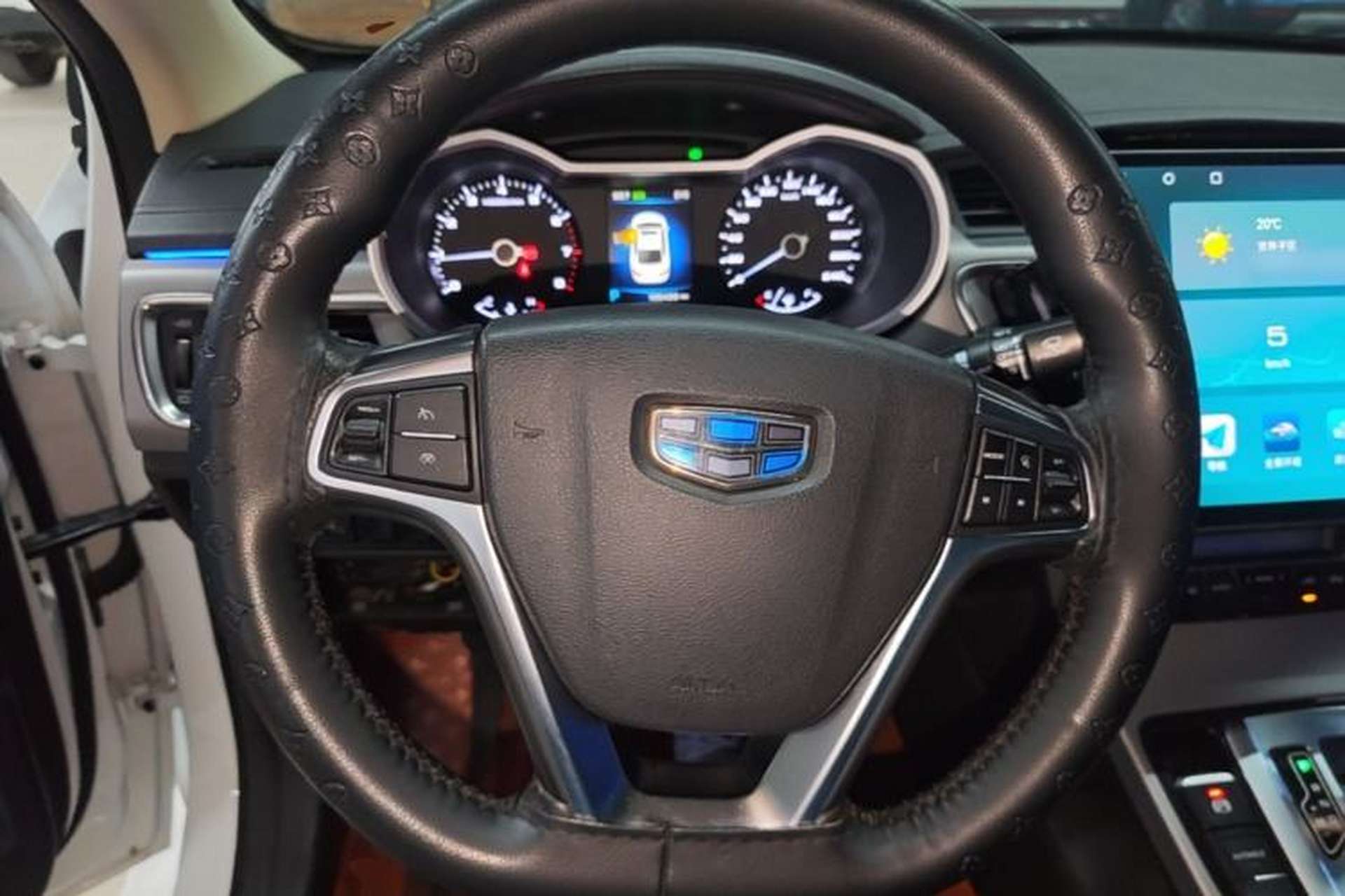 Used Geely Auto Emgrand GL 2018 1.8L DCT Elite Smart Connectivity Version Steering Wheel