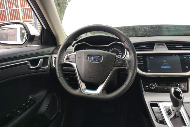 Used Geely Auto Emgrand GL 2018 1.8L DCT Elite Smart Connectivity Version Steering Wheel
