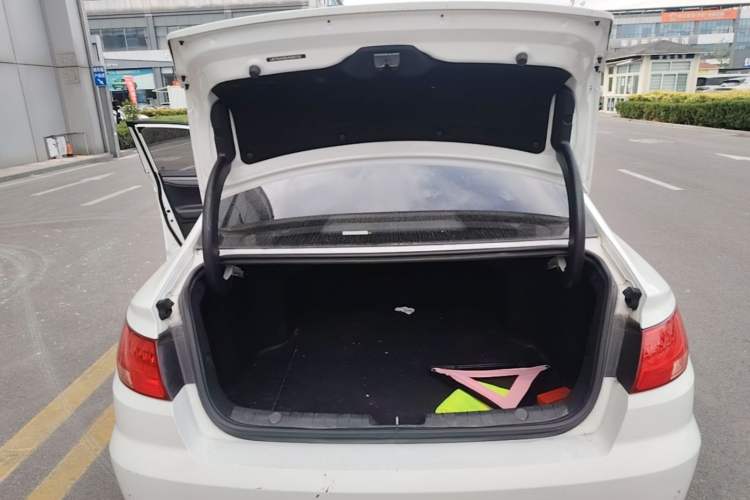 Used Geely Auto Emgrand GL 2018 1.4T DCT Elite Smart Connectivity Version Trunk