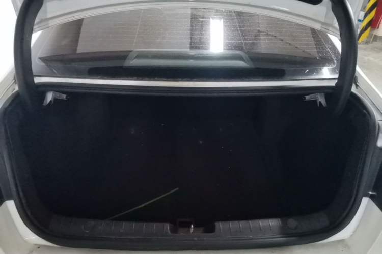 Used Geely Auto Emgrand GL 2018 1.4T DCT Elite Smart Connectivity Version Trunk