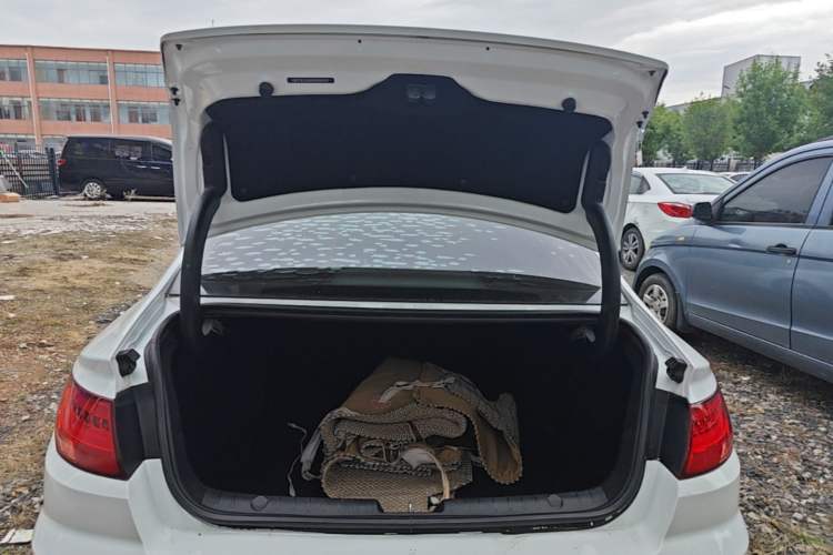 Used Geely Auto Emgrand GL 2018 1.4T Manual Elite Smart Connectivity Version Trunk