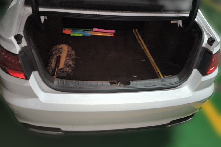 Used Geely Auto Emgrand GL 2018 1.8L DCT Elite Smart Connectivity Version Trunk