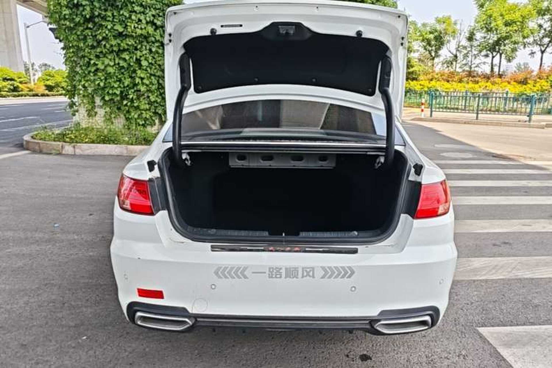 Used Geely Auto Emgrand GL 2018 1.8L Manual Elite Smart Connectivity Version Trunk