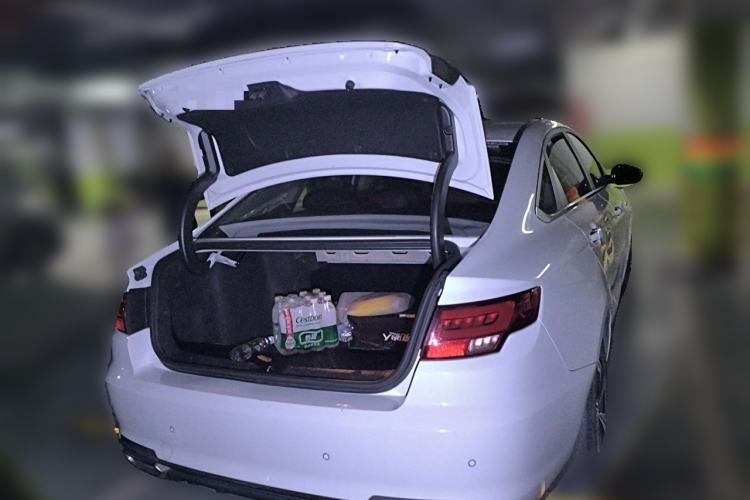 Used Geely Auto Emgrand GL 2018 1.4T DCT Elite Smart Connectivity Version Trunk