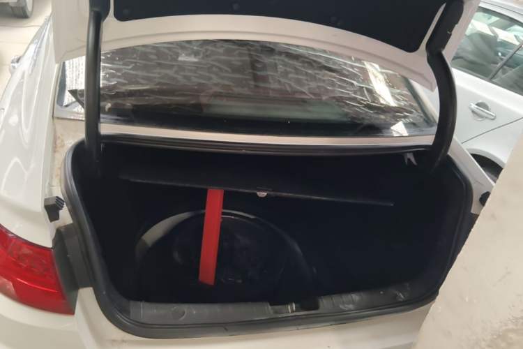 Used Geely Auto Emgrand GL 2018 1.4T Manual Elite Smart Connectivity Version Trunk
