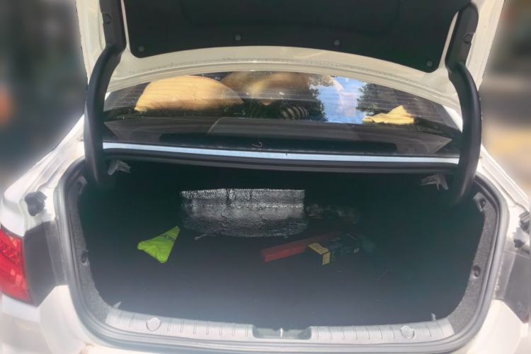 Used Geely Auto Emgrand GL 2018 1.4T Manual Elite Smart Connectivity Version Trunk