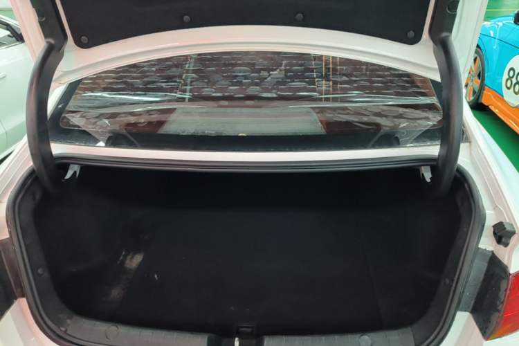Used Geely Auto Emgrand GL 2018 1.8L DCT Elite Smart Connectivity Version Trunk