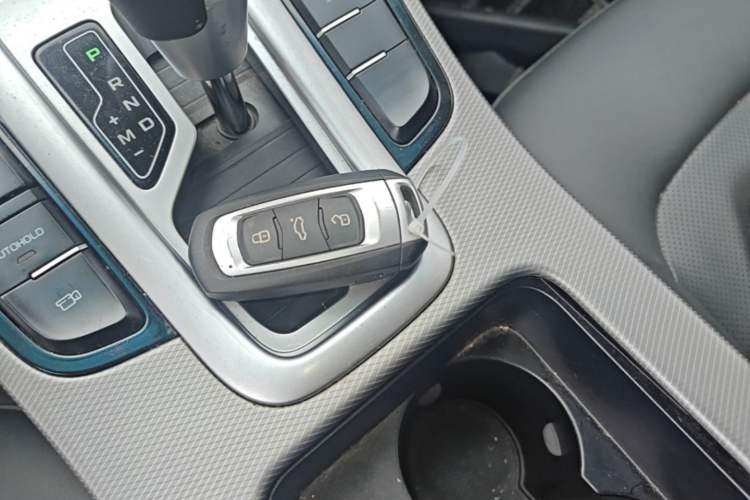 Used Geely Auto Emgrand GL 2018 1.4T DCT Elite Smart Connectivity Version Vehicle Key