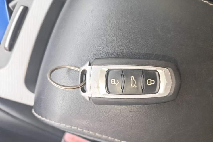 Used Geely Auto Emgrand GL 2018 1.8L DCT Elite Smart Connectivity Version Vehicle Key