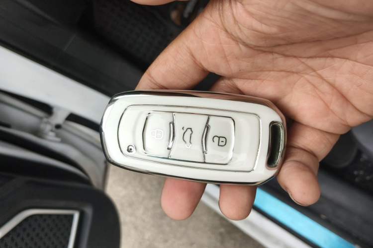 Used Geely Auto Emgrand GL 2018 1.4T DCT Elite Smart Connectivity Version Vehicle Key