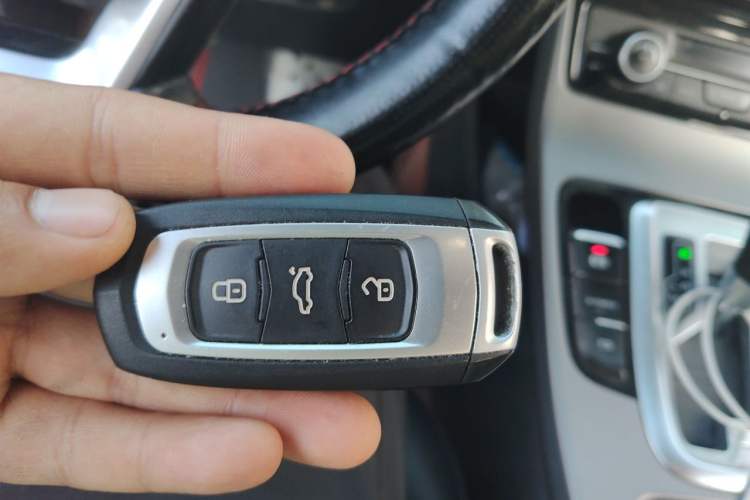 Used Geely Auto Emgrand GL 2018 1.8L DCT Elite Smart Connectivity Version Vehicle Key