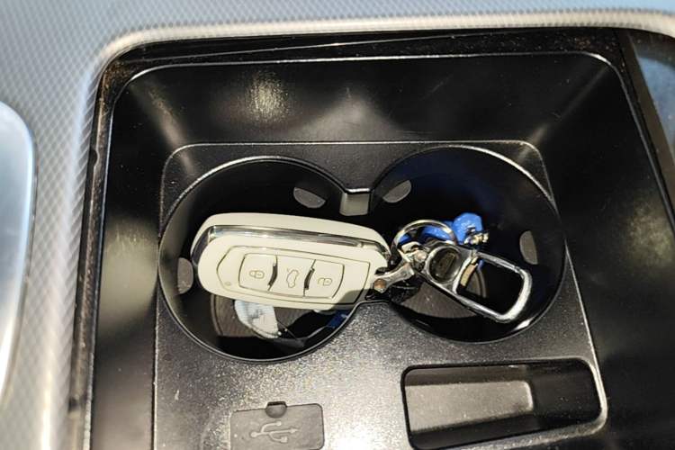 Used Geely Auto Emgrand GL 2018 1.4T DCT Elite Smart Connectivity Version Vehicle Key