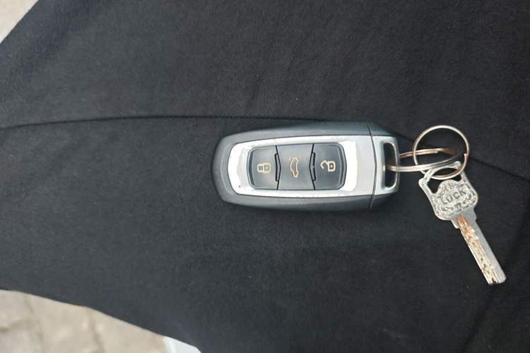 Used Geely Auto Emgrand GL 2018 1.4T DCT Elite Smart Connectivity Version Vehicle Key