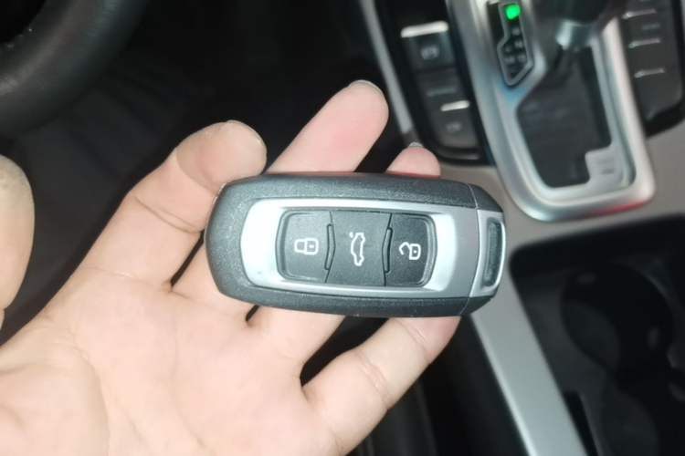 Used Geely Auto Emgrand GL 2018 1.4T DCT Elite Smart Connectivity Version Vehicle Key