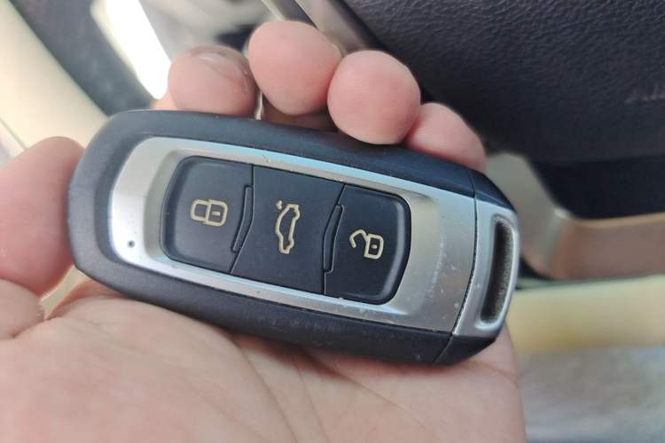 Used Geely Auto Emgrand GL 2018 1.4T DCT Elite Smart Connectivity Version Vehicle Key