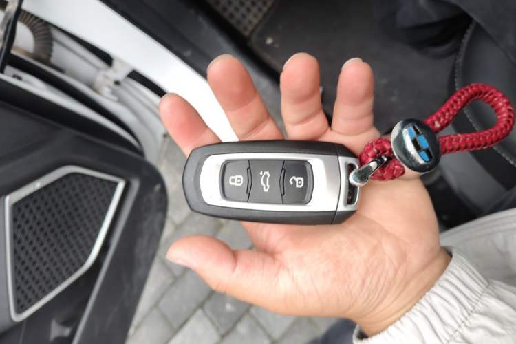 Used Geely Auto Emgrand GL 2018 1.4T DCT Elite Smart Connectivity Version Vehicle Key