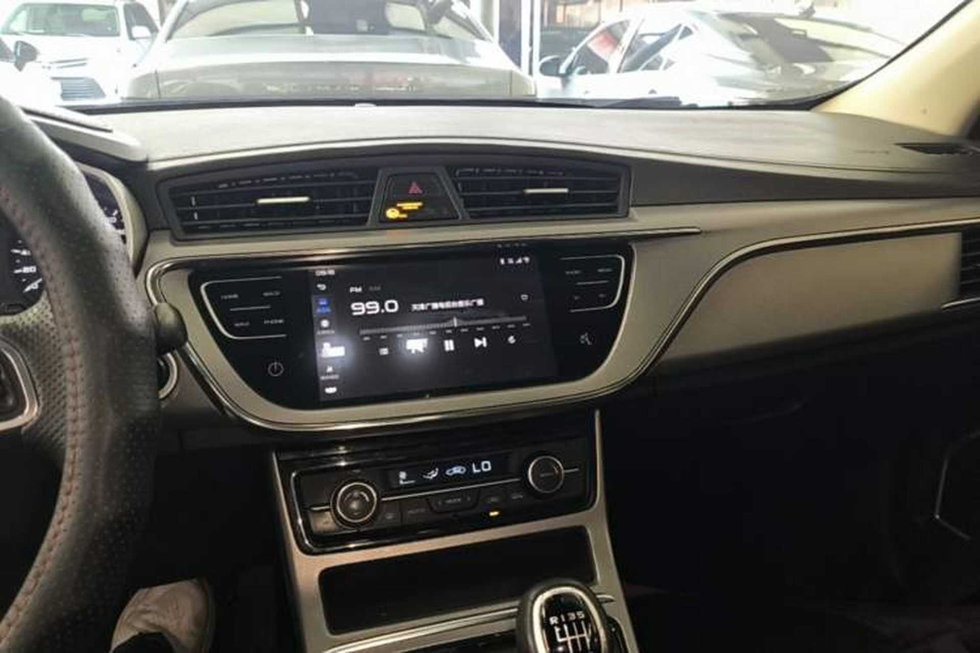 Used Geely Auto Emgrand GL 2018 1.4T Manual Elite Smart Connectivity Version Audio And AC Panel