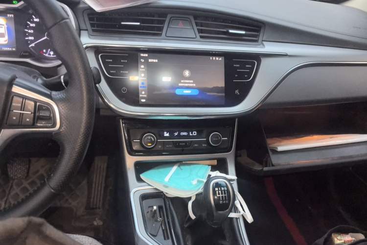 Used Geely Auto Emgrand GL 2018 1.8L Manual Elite Smart Connectivity Version Audio And AC Panel