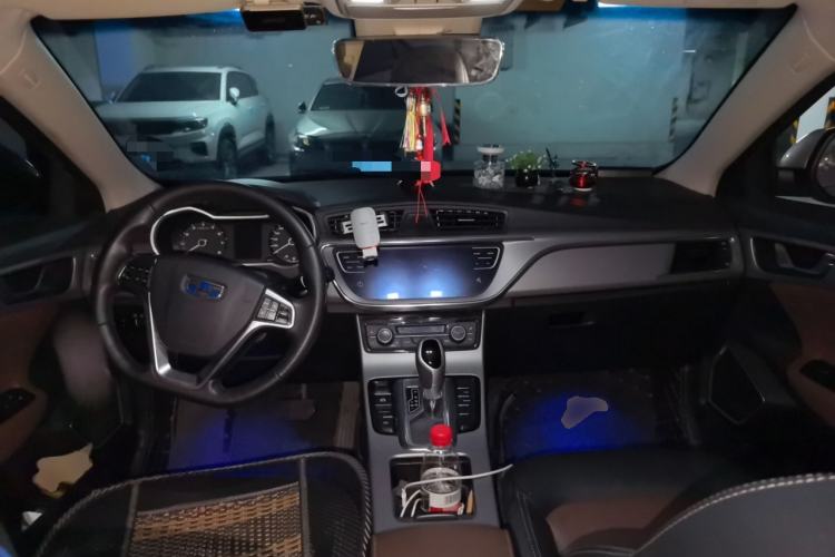 Used Geely Auto Emgrand GL 2018 1.4T DCT Prestige Smart Connectivity Version Center Console