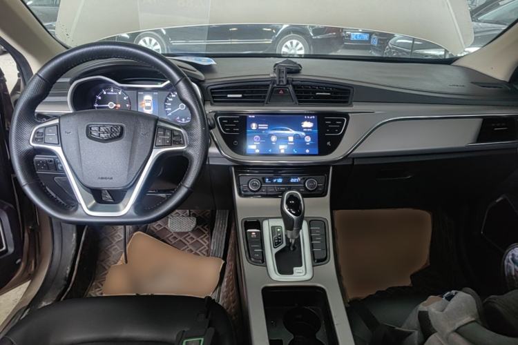 Used Geely Auto Emgrand GL 2018 1.4T DCT Elite Smart Connectivity Version Center Console
