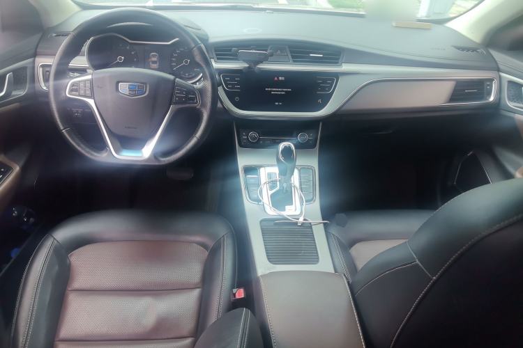 Used Geely Auto Emgrand GL 2018 1.4T DCT Prestige Smart Connectivity Version Center Console