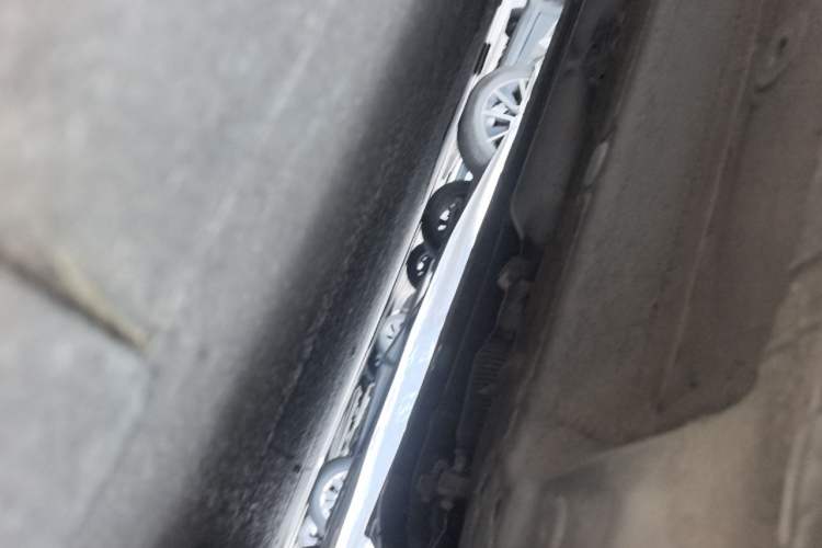 Used Geely Auto Emgrand GL 2018 1.8L Manual Elite Smart Connectivity Version Chassis Front Right