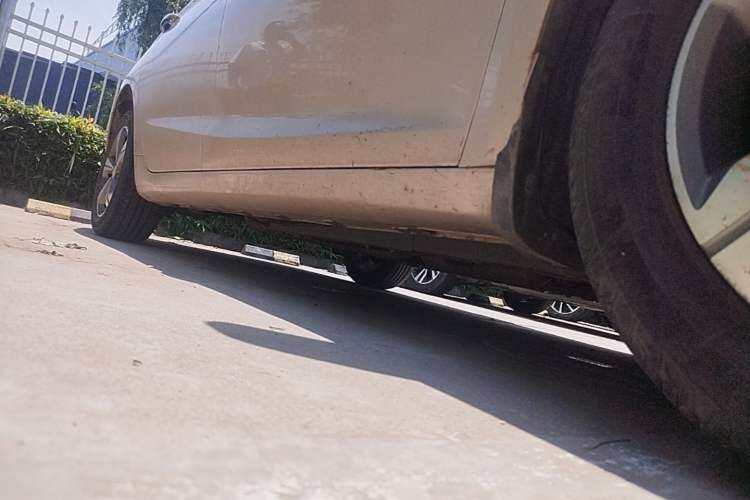 Used Geely Auto Emgrand GL 2018 1.8L DCT Elite Smart Connectivity Version Chassis Front Right