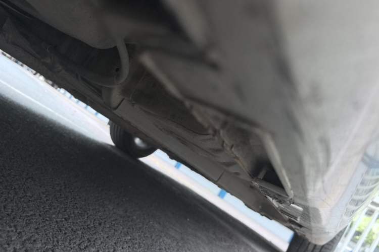 Used Geely Auto Emgrand GL 2018 1.8L Manual Elite Smart Connectivity Version Chassis Rear Right