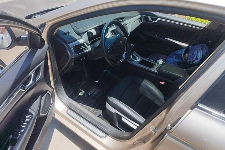 Used Geely Auto Emgrand GL 2018 1.8L DCT Elite Smart Connectivity Version Driver Seat