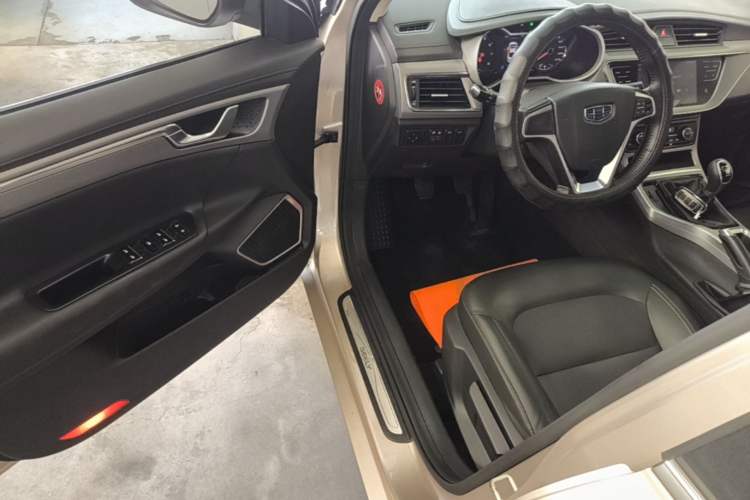 Used Geely Auto Emgrand GL 2018 1.4T Manual Elite Smart Connectivity Version Driver Seat