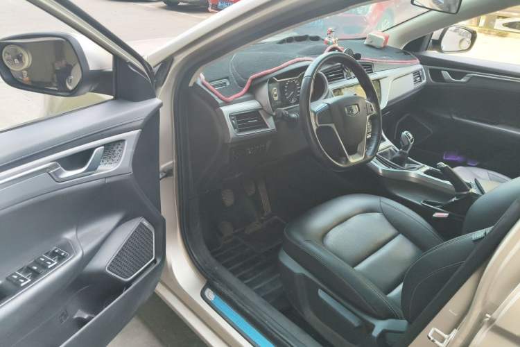Used Geely Auto Emgrand GL 2018 1.8L Manual Elite Smart Connectivity Version Driver Seat
