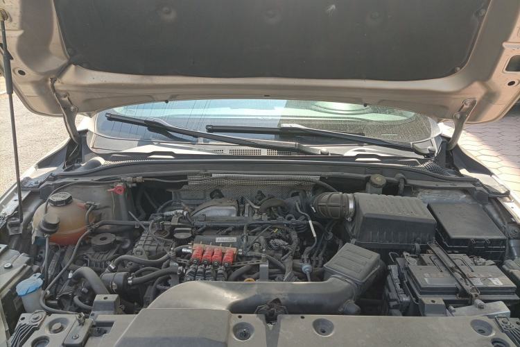 Used Geely Auto Emgrand GL 2018 1.4T Manual Elite Smart Connectivity Version Engine Bay