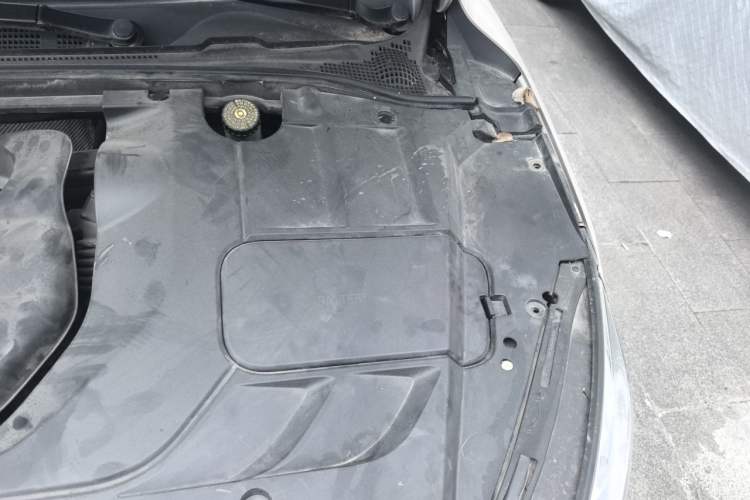 Used Geely Auto Emgrand GL 2018 1.8L Manual Elite Smart Connectivity Version Engine Bay Left