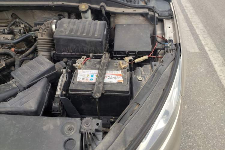 Used Geely Auto Emgrand GL 2018 1.8L DCT Elite Smart Connectivity Version Engine Bay Left