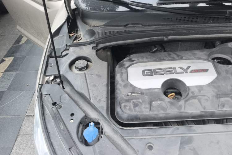 Used Geely Auto Emgrand GL 2018 1.8L Manual Elite Smart Connectivity Version Engine Bay Right