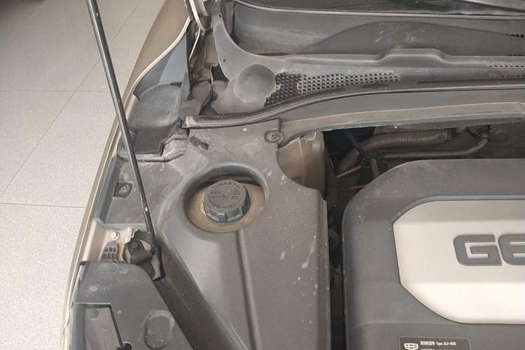Used Geely Auto Emgrand GL 2018 1.8L DCT Elite Smart Connectivity Version Engine Bay Right