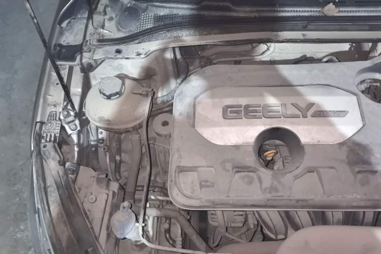 Used Geely Auto Emgrand GL 2018 1.8L Manual Elite Smart Connectivity Version Engine Bay Right