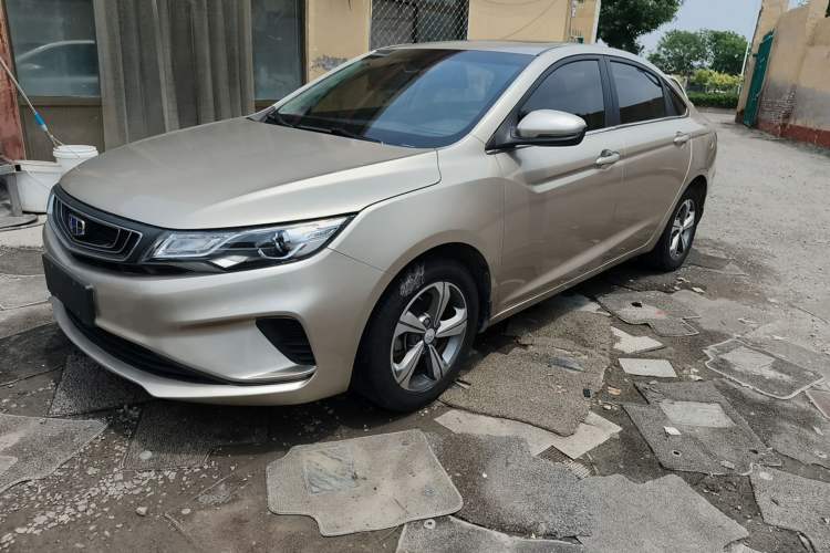 Used Geely Auto Emgrand GL 2018 1.8L Manual Elite Smart Connectivity Version Exterior 4