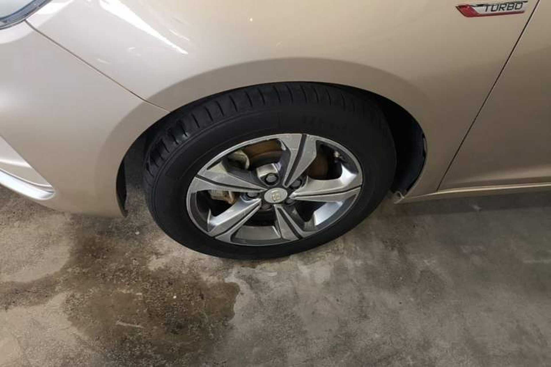 Used Geely Auto Emgrand GL 2018 1.4T Manual Elite Smart Connectivity Version Exterior 4